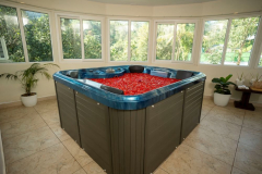 Jacuzzi-resize