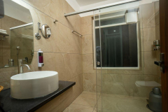 premium-washroom-resize